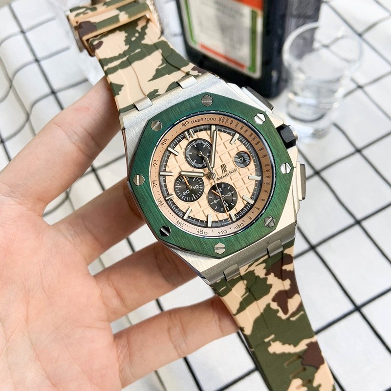 入手困難 オーデマピゲ ロイヤルオーク スーパーコピー 時計 オフショア ダイバー 4色 Odq15572高い品質