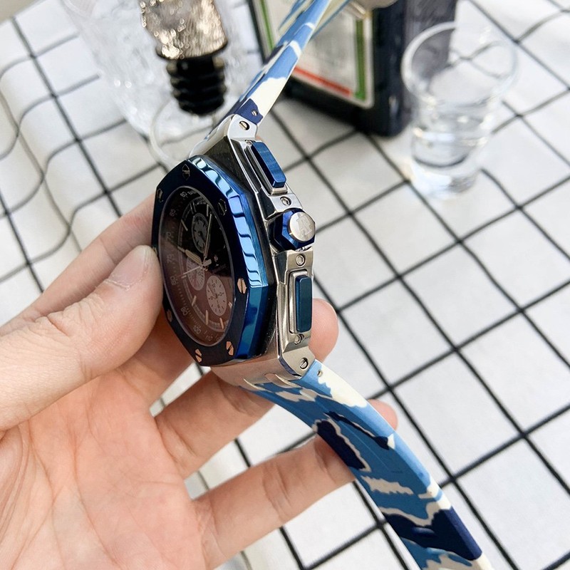 入手困難 オーデマピゲ ロイヤルオーク スーパーコピー 時計 オフショア ダイバー 4色 Odq15572N級品