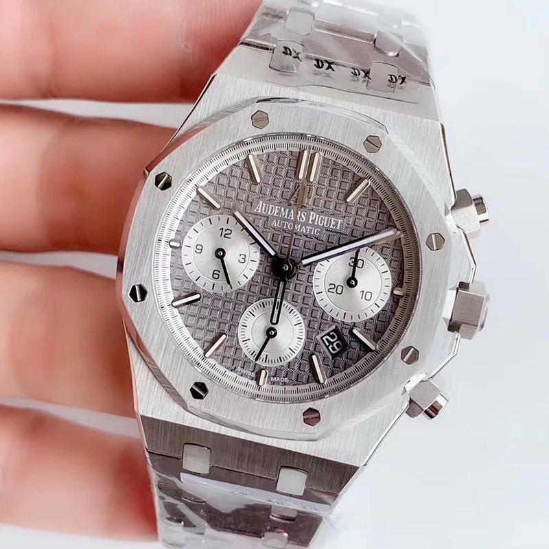 累積売上総額第１位！オーデマピゲ ロイヤルオーク 偽物 クロノ 41mm Odw94629激安送料無料