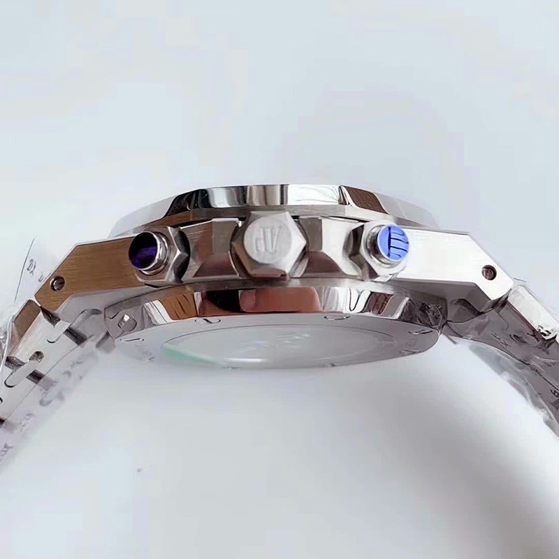 累積売上総額第１位！オーデマピゲ ロイヤルオーク 偽物 クロノ 41mm Odw94629最高級