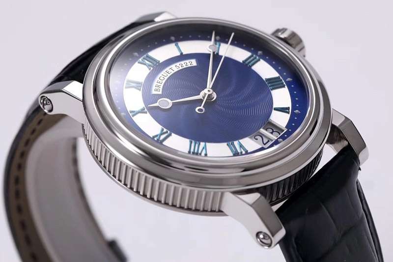 目を惹くカラー ブレゲ マリーンII ラージデイト スーパーコピー メンズ 39 mm 時計 bul83293最高級