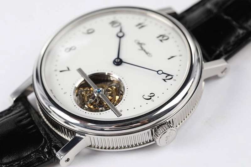稀少ブレゲ スーパーコピー メンズ 42 mm 時計 buv77779人気