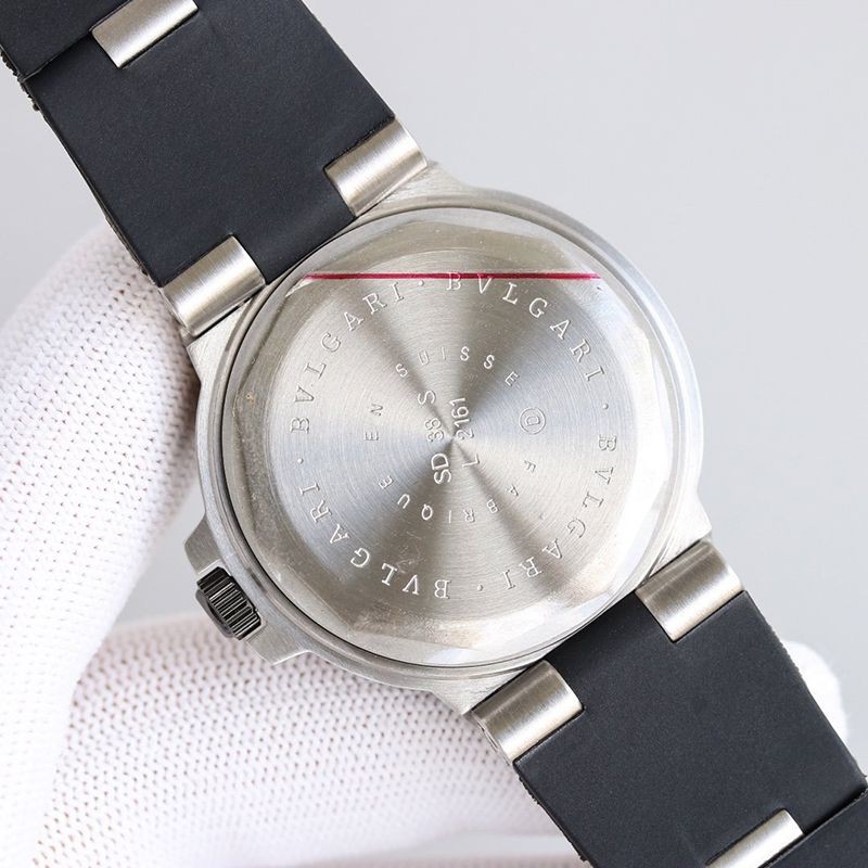 100%実物写真ブルガリ 時計 スーパーコピー アルミニウムウォッチ 39mm 2色 Buc21044代引きを販売