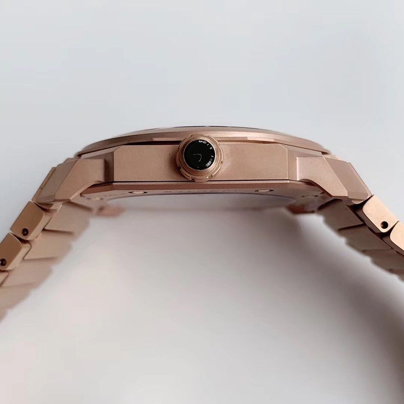 ブルガリ スーパーコピー時計 オクト ローマ 41mm Octo Roma Bue44491通販