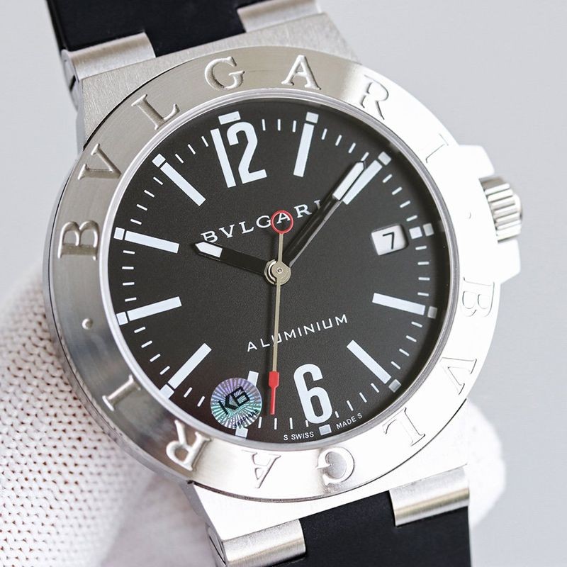 希少色ブルガリ 時計 スーパーコピー アルミニウムウォッチ 39mm 2色 Bug93251激安送料無料