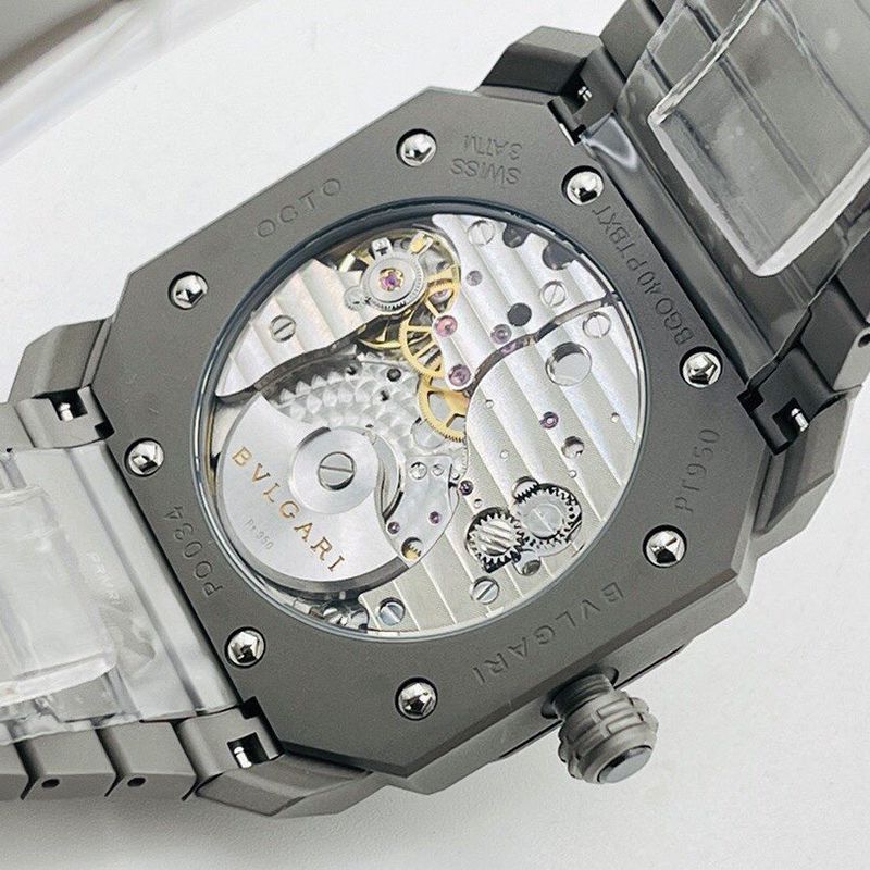 大人気!!新色ブルガリ スーパーコピー 時計 オクト ローマ 41mm Octo Roma Bul87796人気