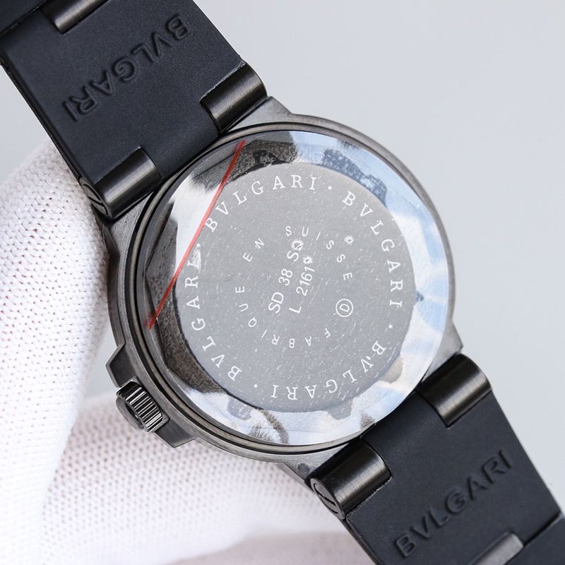世界中で大人気♪ブルガリ 時計 スーパーコピー アルミニウムウォッチ 39mm 2色 Buu18937最高級