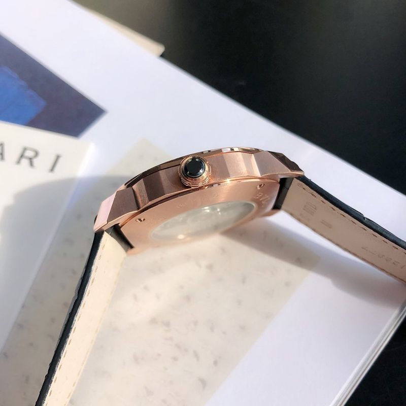 最高な材質ブルガリ 時計 偽物 オクト ローマ 41mm Octo Roma OC41C1SLD通販