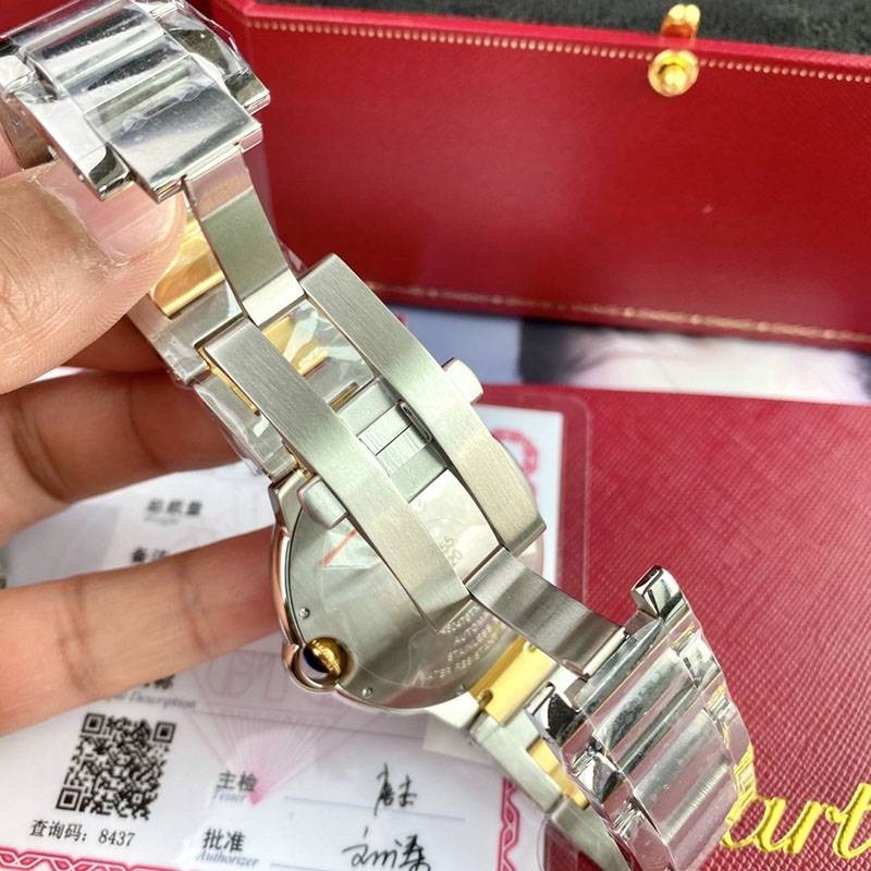 定番カルティエ スーパーコピー バロンブルー ４２ｍｍ W2BB0022人気