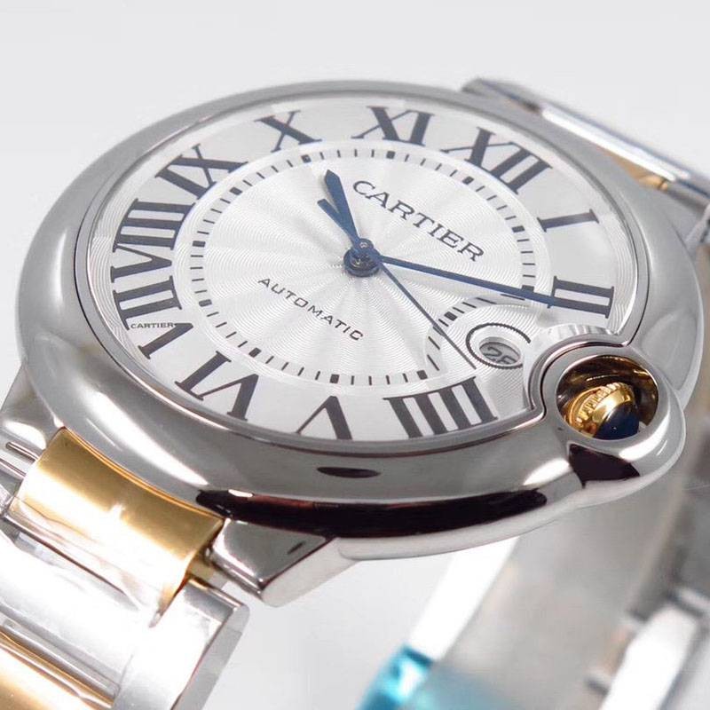 春もの新作カルティエ  バロンブルー42mm スーパーコピー kaq18023通販