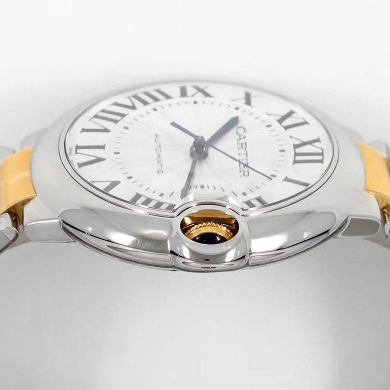 春もの新作カルティエ  バロンブルー42mm スーパーコピー kaq18023N級品