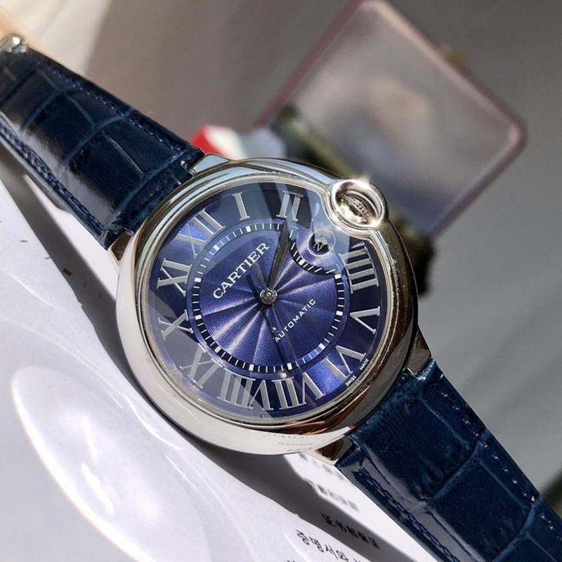☆超人気☆カルティエ バロンブルー ４２ｍｍ コピー kau14992代引きを販売