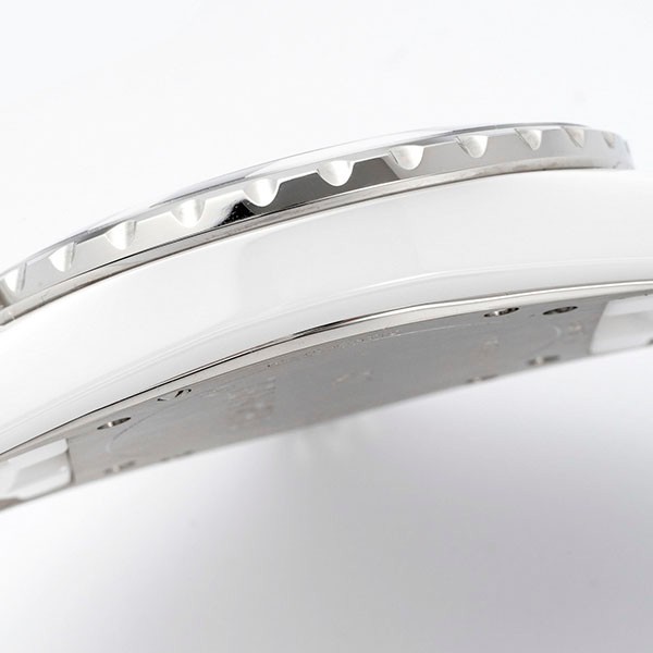 シャネル J12 スーパーコピー 38 アンタイトル H5582N級品