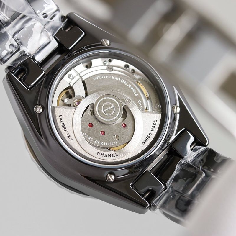 可愛いシャネル J12 コピー 38 H5697N級品