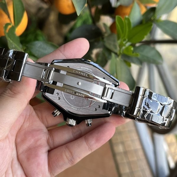 新作限定♪シャネル J12 コピー 時計 41mm ブラック shb69702N級品