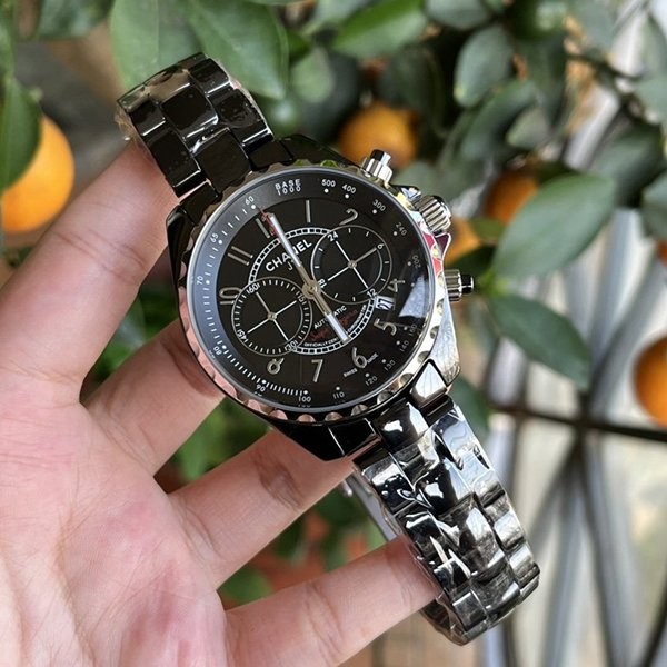 新作限定♪シャネル J12 コピー 時計 41mm ブラック shb69702代引きを販売