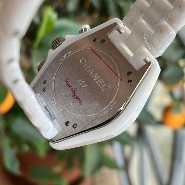完売人気☆上品シャネル J12 時計 スーパーコピー41mm ホワイト she72430N級品