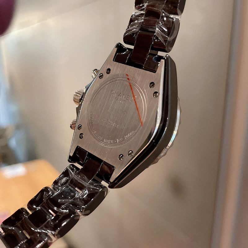 ☆超人気☆シャネル J12 クロノ 偽物 ブラックセラミック ダイヤモンドベゼル 41mm shf34448最高級