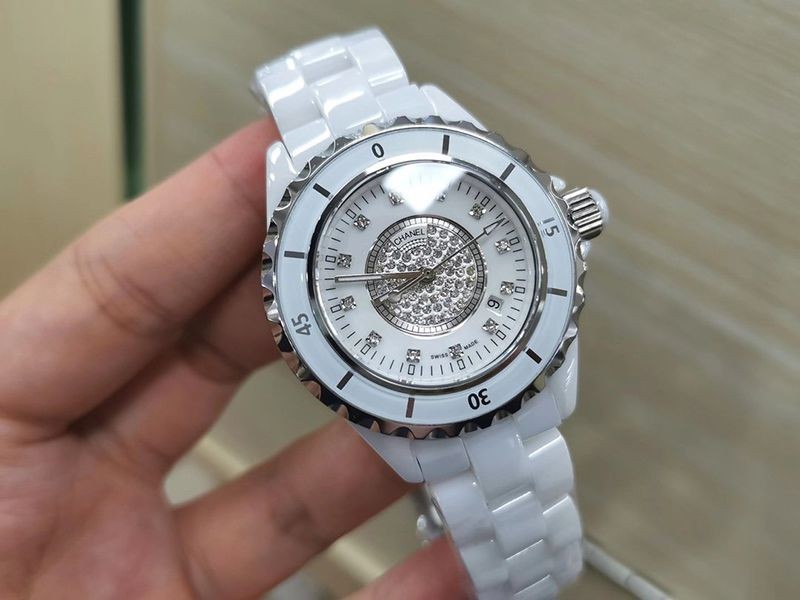 ★日本!!人気！シャネル J12 偽物 33mm ホワイトセラミック shp75311通販