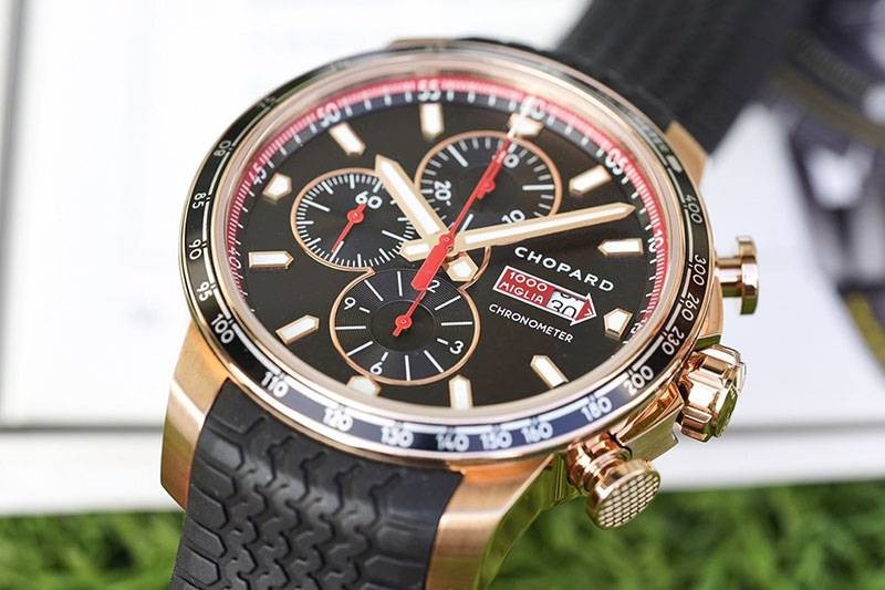 世界中で大人気♪ショパール ミッレ ミリア 時計 コピー 44 mm shb68046人気
