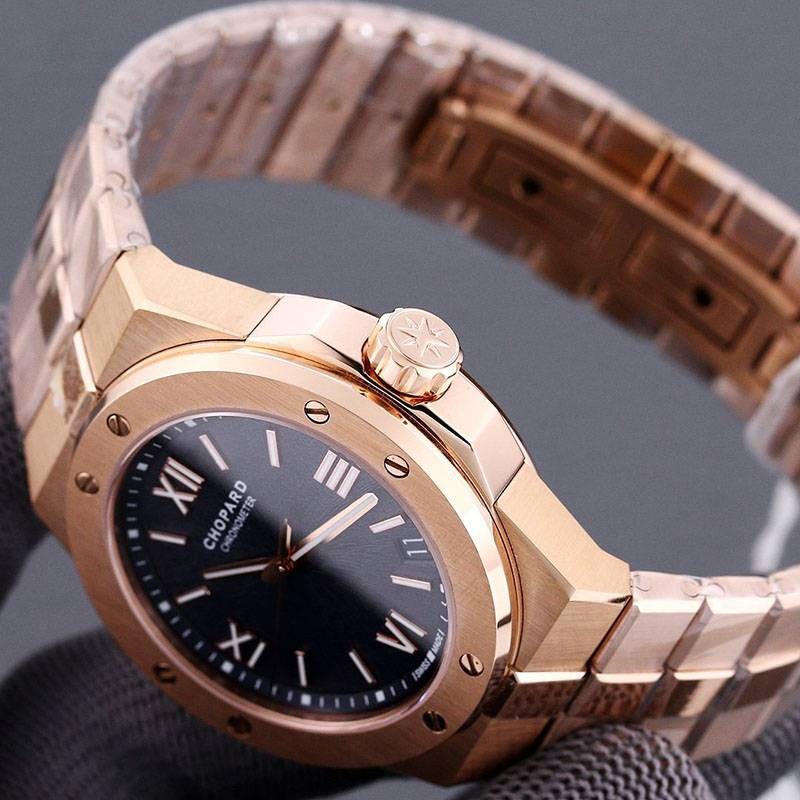 日本未入荷ショパール アルパイン イーグル 偽物 41 MM 3色 shj71859N級品