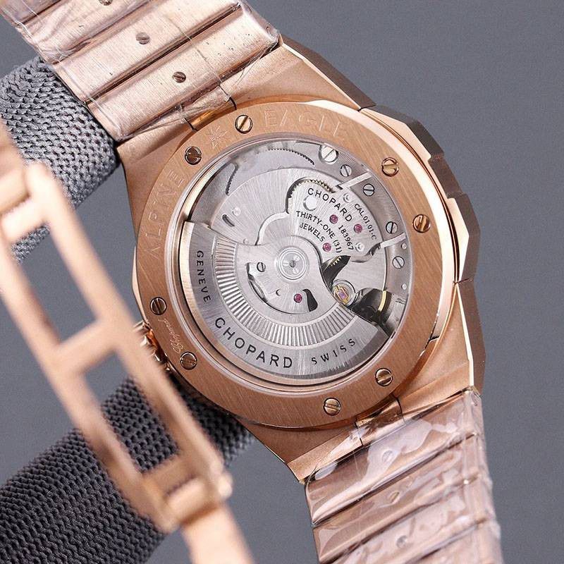日本未入荷ショパール アルパイン イーグル 偽物 41 MM 3色 shj71859代引きを販売