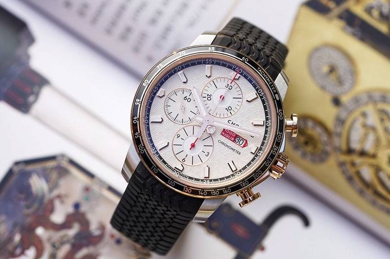 最安値挑戦ショパール ミッレ ミリア 時計 偽物 44 mm shq63498激安送料無料