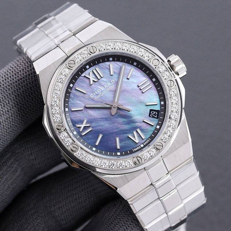 稀少ショパール アルパイン イーグル コピー 41MM 3色 shv88696通販