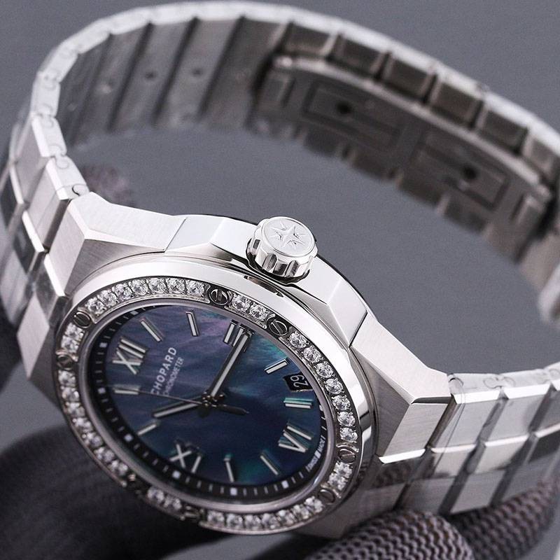 稀少ショパール アルパイン イーグル コピー 41MM 3色 shv88696最高級