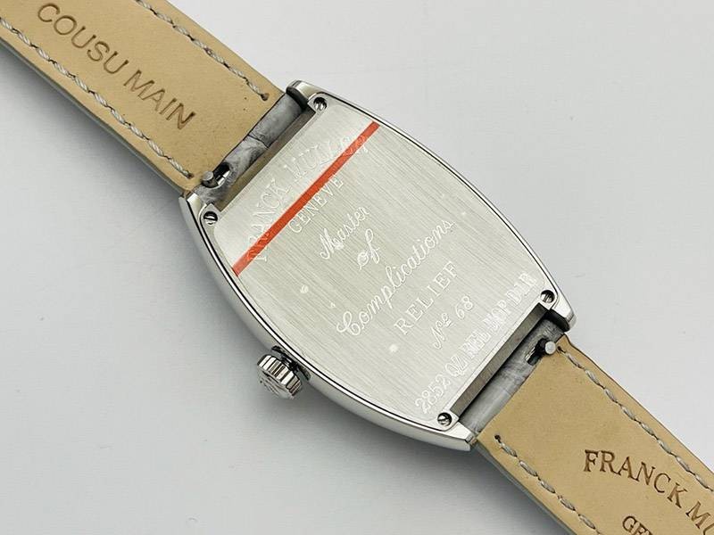 フランク・ミュラー  コピー トノーカーベックス 入手困難品！ frf97889N級品