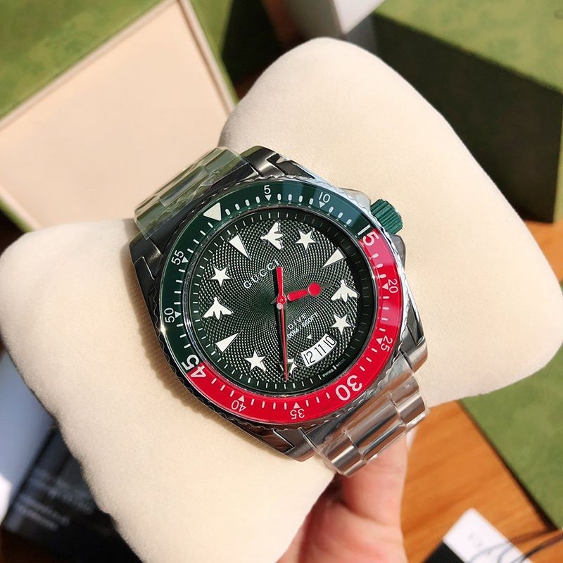 一目惚れ♪★SALE！人気のデザイン★グッチ ダイヴ メンズウォッチ 偽物 45mm guq73694通販