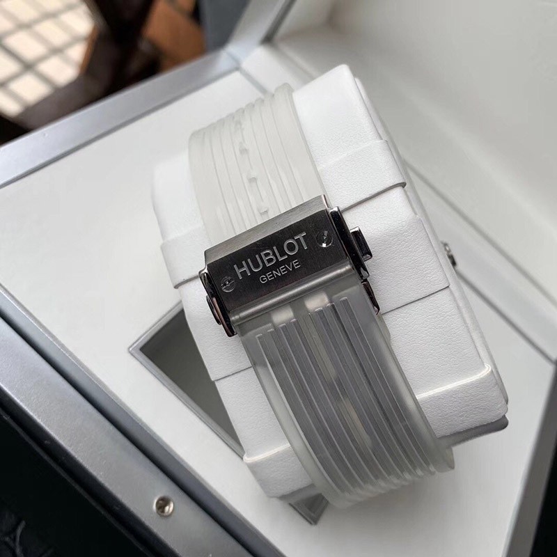 完売前に！ウブロ 偽物 スピリットオブビッグバン サファイア 世界限定200本 hua86752激安送料無料