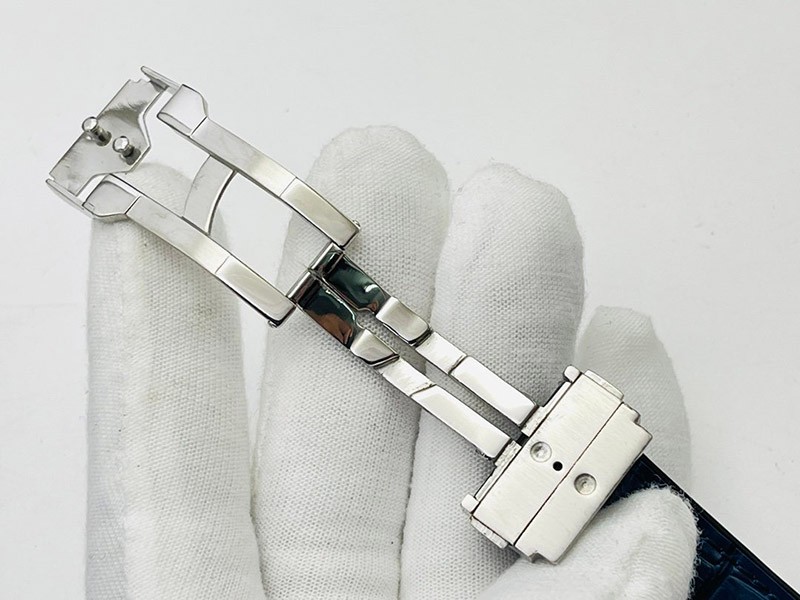 希少色 ウブロ 時計 コピー クラシックフュージョン チタニウム ダイヤモンド hul34925N級品