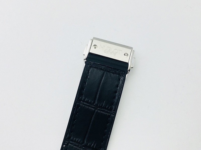 一目惚れ♪ ウブロ 時計 コピー クラシックフュージョン チタニウム huf53676品質保証