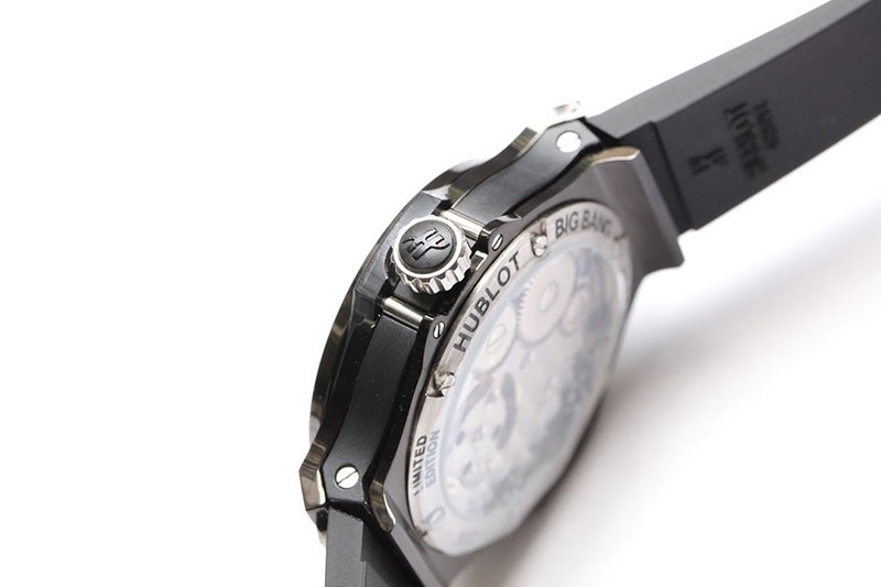 大人気！ウブロ 腕時計 スーパーコピー クラシックフュージョン 45mm huh79178N級品