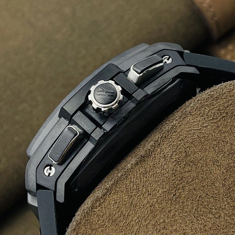 入手困難ウブロ スーパーコピー スピリット オブ ビッグバン チタニウム ブラック huk16514高い品質