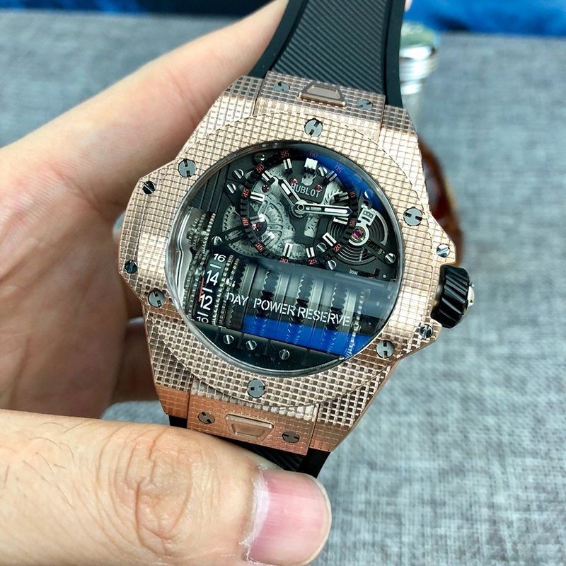 超希少！ウブロ コピー ビッグバン MP-11 14 デイ パワーリザーブ サファイア 限定200本 hul02388通販