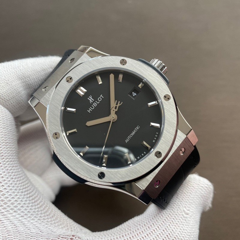 【関税込】ウブロ 時計 スーパーコピー クラシックフュージョン チタニウム グリーン huo11008激安送料無料