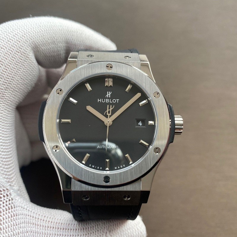 【関税込】ウブロ 時計 スーパーコピー クラシックフュージョン チタニウム グリーン huo11008品質保証