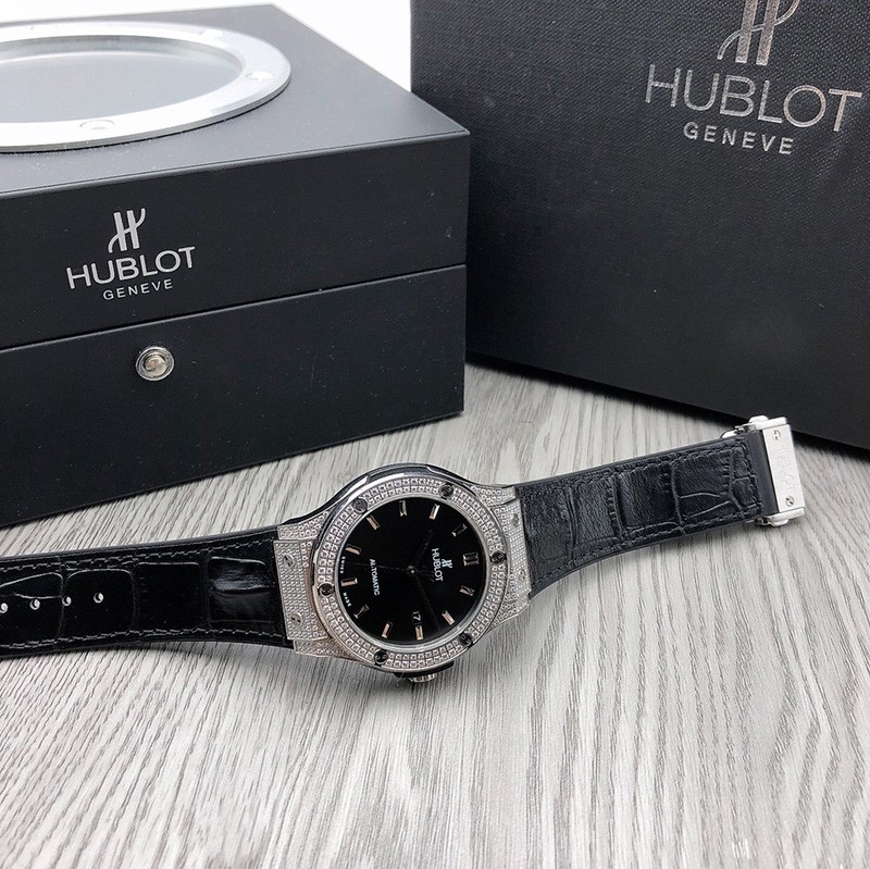 21-22AW ウブロ 腕時計 偽物 クラシックフュージョン チタニウム hup87931通販