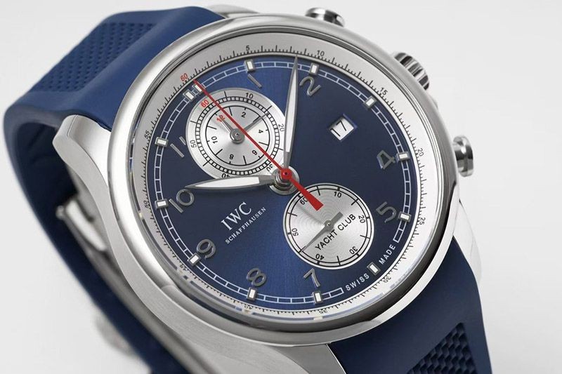 超話題!IWC コピー ポルトギーゼ ヨットクラブ クロノグラフ iwa82032激安送料無料