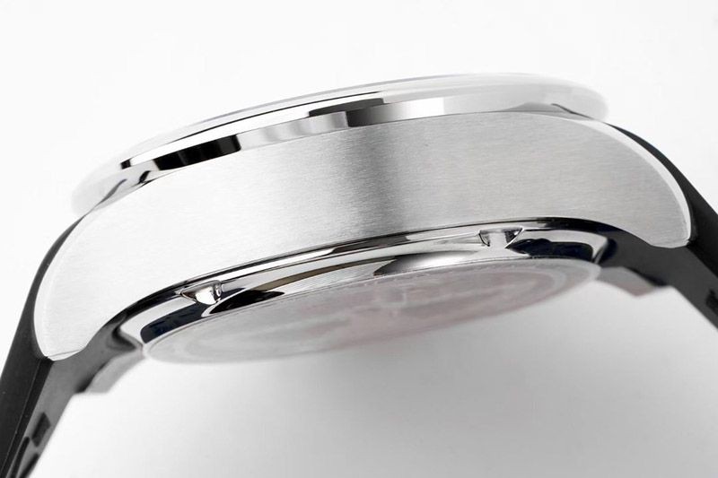 完売必至IWC ポルトギーゼ ヨットクラブ クロノグラフ 偽物 iwc30661N級品