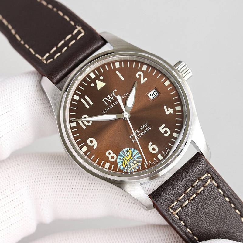 目を惹くカラーIWC パイロットウォッチ マーク18 スーパーコピー iwd27653通販