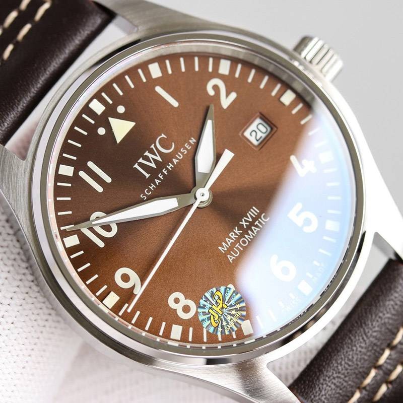 目を惹くカラーIWC パイロットウォッチ マーク18 スーパーコピー iwd27653激安送料無料