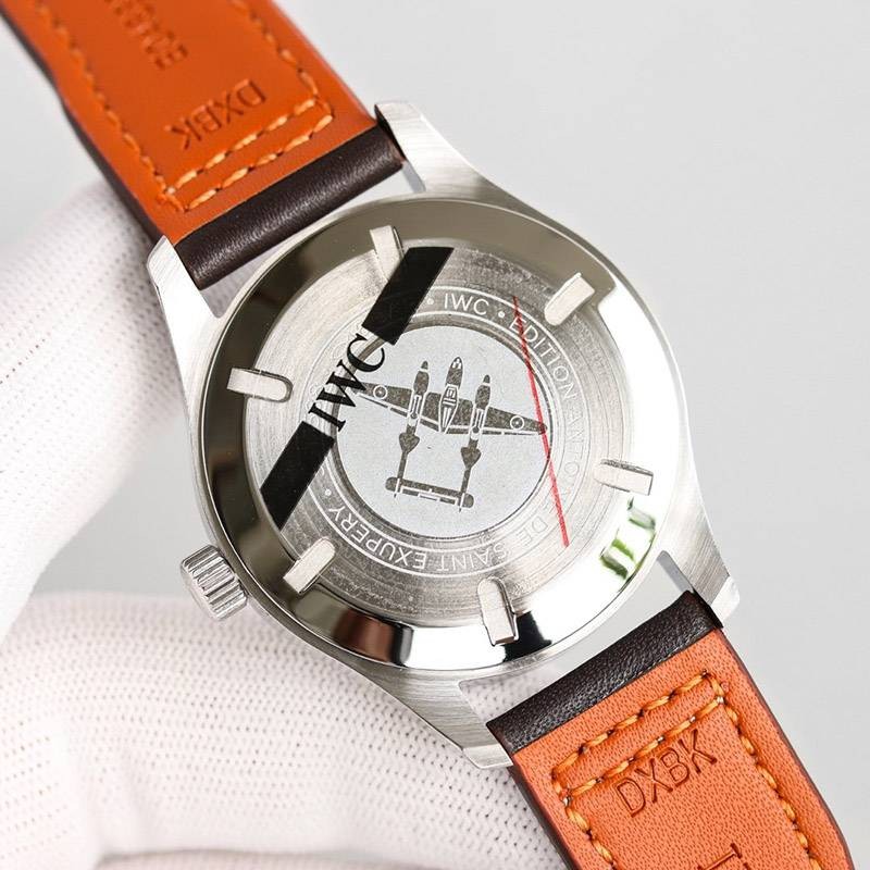 目を惹くカラーIWC パイロットウォッチ マーク18 スーパーコピー iwd27653N級品