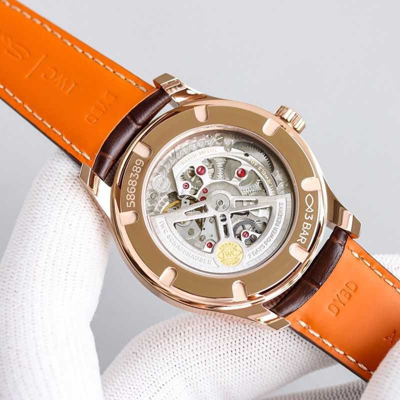 人気急上昇IWC ポルトギーゼ オートマティック 時計 コピー 40 2色 iwg34242代引きを販売