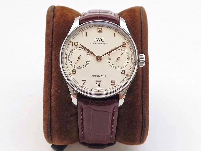 セール新作IWC コピー ポルトギーゼ オートマティック 7デイズ iwi02609通販