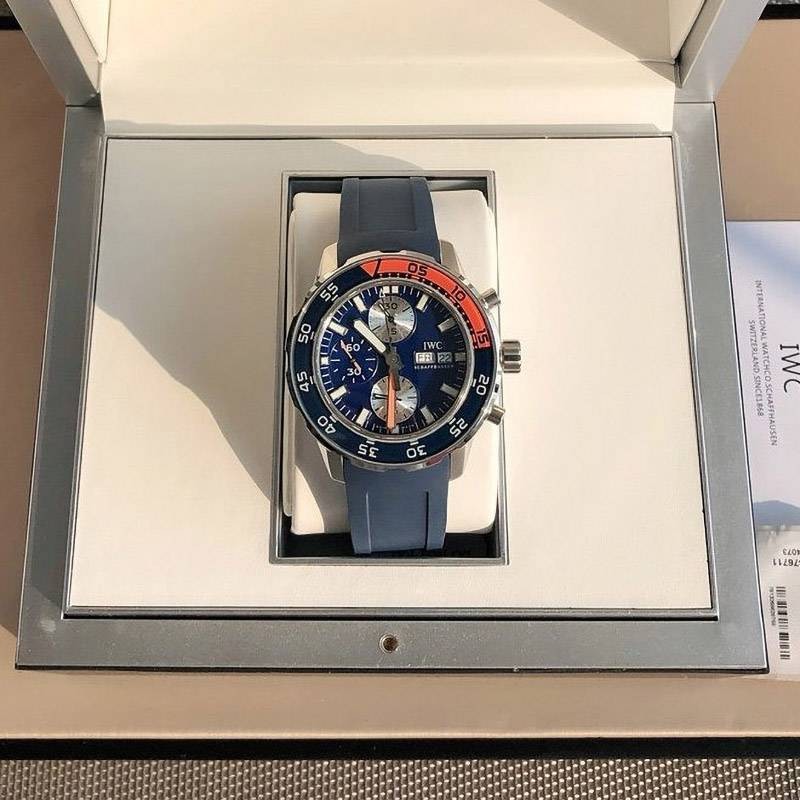 ☆超人気☆IWC アクアタイマー 偽物 クロノグラフ ガラパゴス アイランド iwi62121激安送料無料