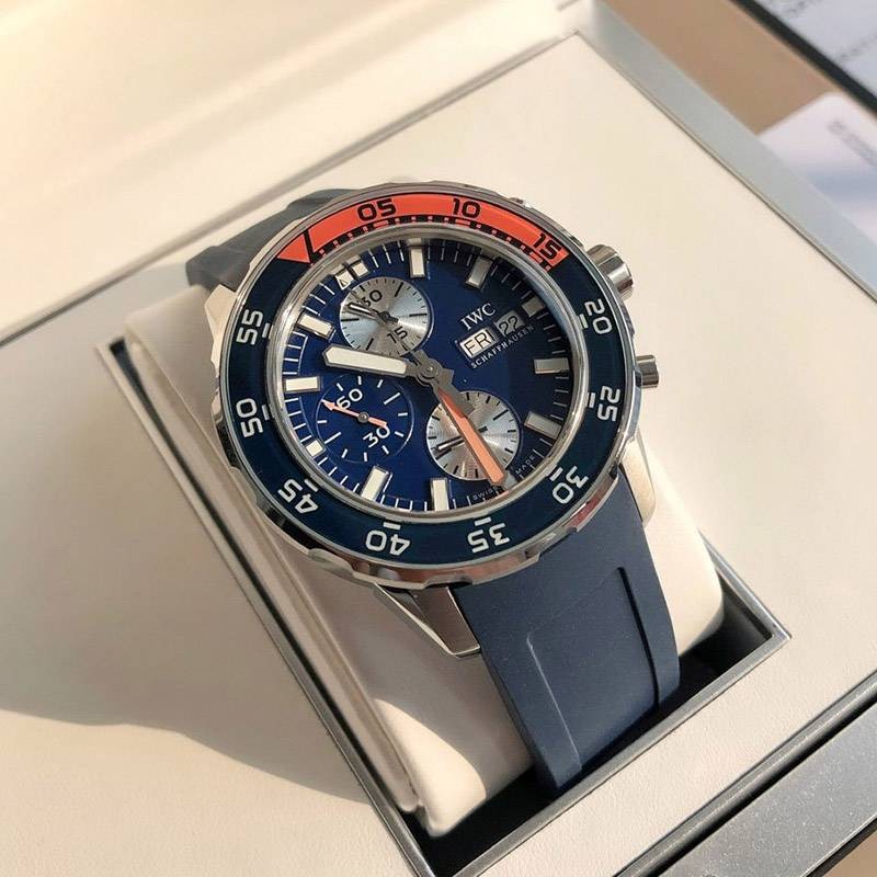 ☆超人気☆IWC アクアタイマー 偽物 クロノグラフ ガラパゴス アイランド iwi62121高い品質
