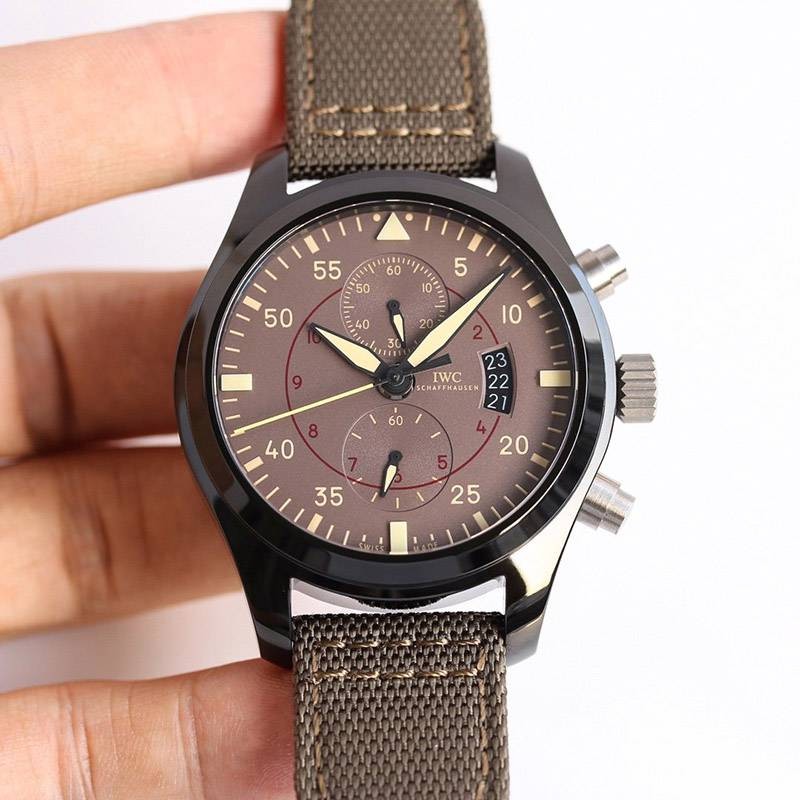 超希少！IWC 時計 偽物 パイロットウォッチクロノ・トップガン iwj73667通販